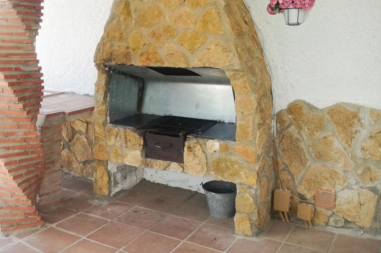 Villa Capricho De Luna Caparacena Εξωτερικό φωτογραφία