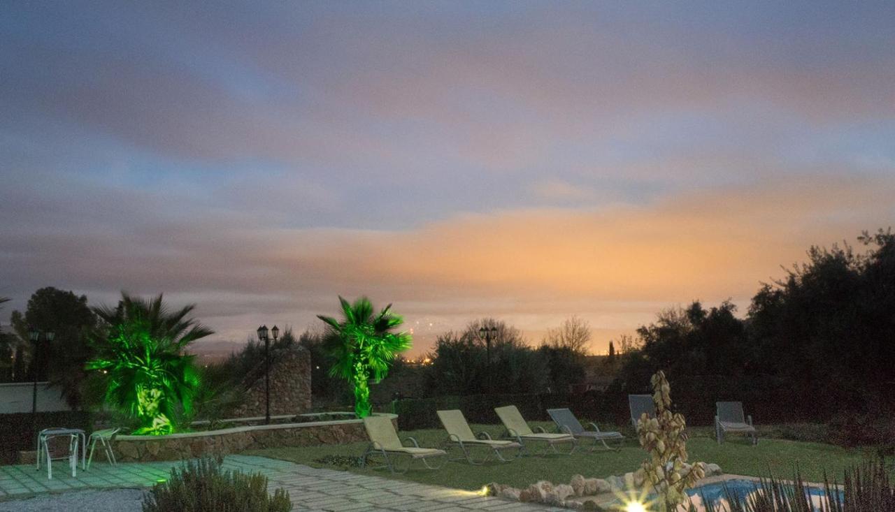 Villa Capricho De Luna Caparacena Εξωτερικό φωτογραφία