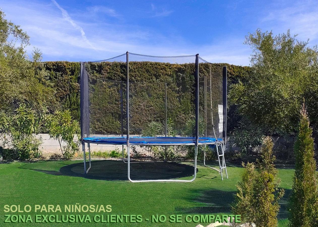 Villa Capricho De Luna Caparacena Εξωτερικό φωτογραφία