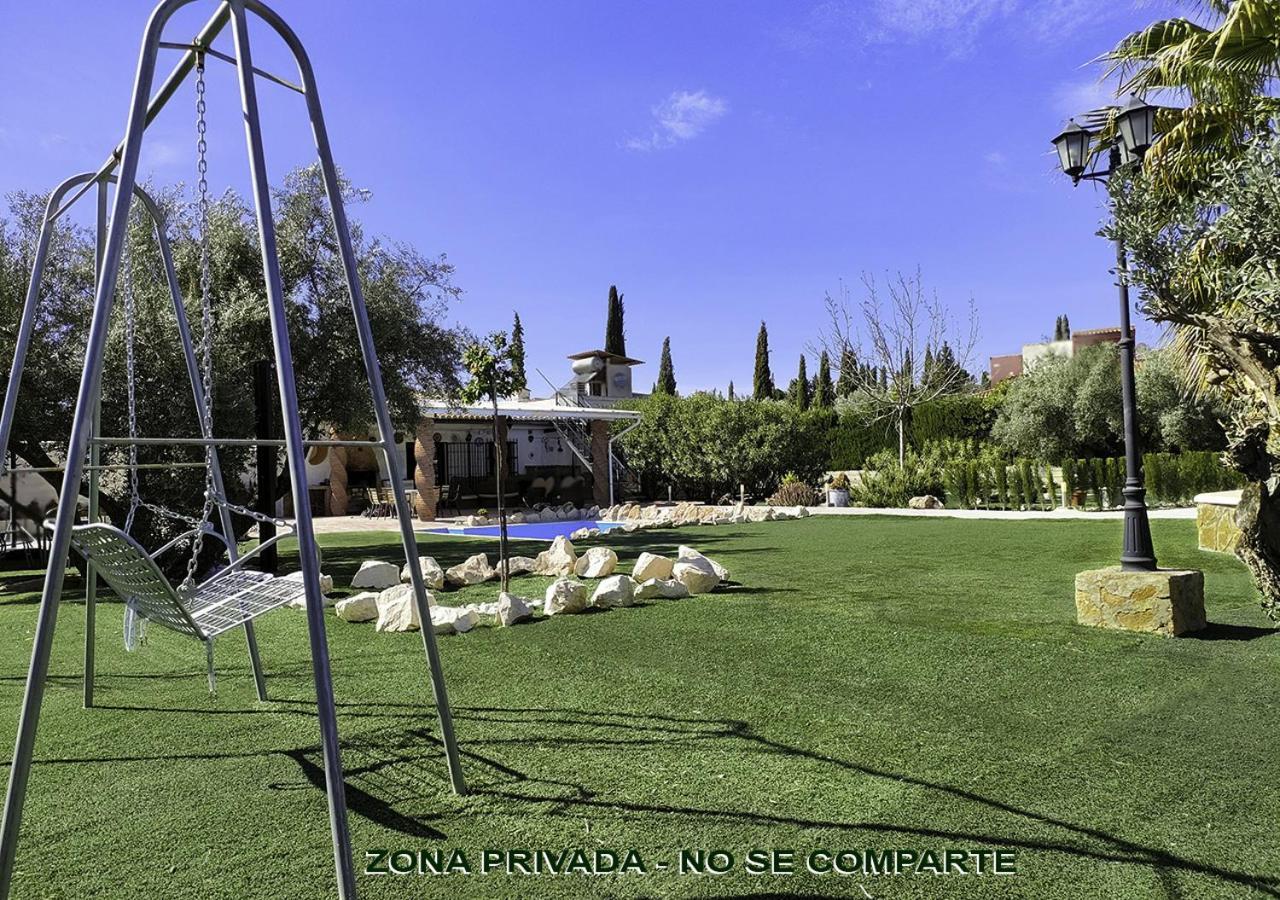 Villa Capricho De Luna Caparacena Εξωτερικό φωτογραφία
